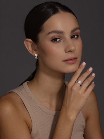 Серьги из серебра с бриллиантом «Сердце»