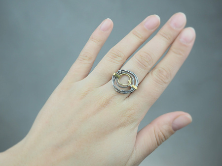 Серебряное кольцо с частичной позолотой