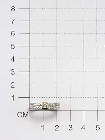 Серебряное кольцо с бриллиантом