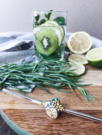 Серебряная трубочка для напитков