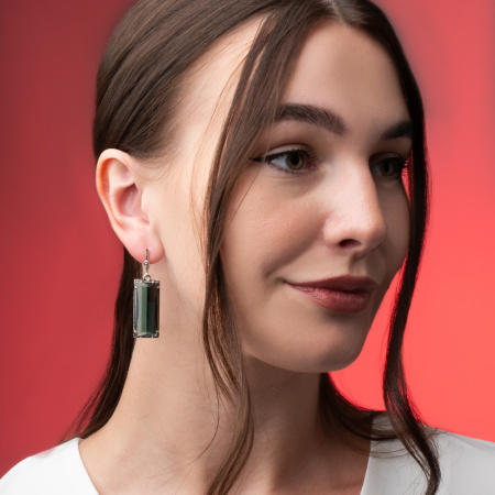 Серьги асимметричные из серебра 925 с празиолитом «Сибелиус»