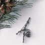 Серебряная брошь «Шишка»