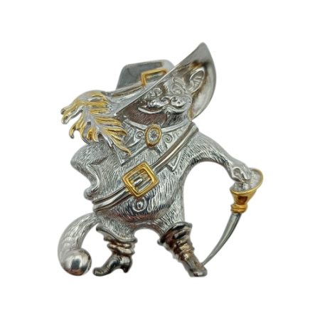 Брошь из серебра «Кот в сапогах»
