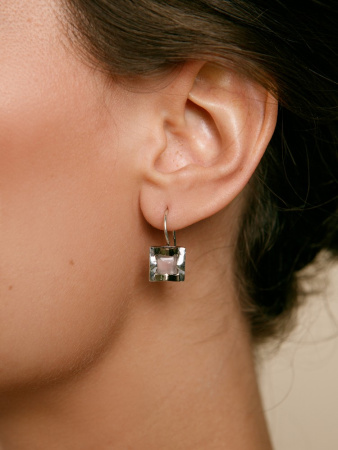 Серьги из серебра с розовым кварцем и золотом