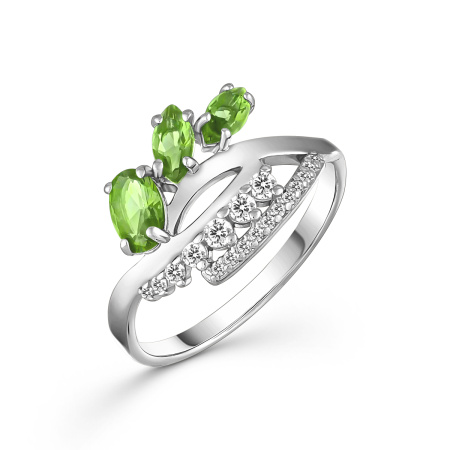 Кольцо из серебра с хризолитом