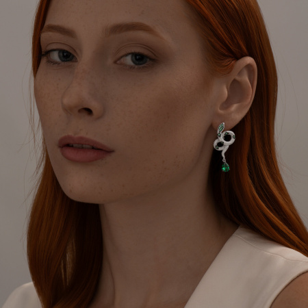 Серебряные серьги с фианитами «Змея»