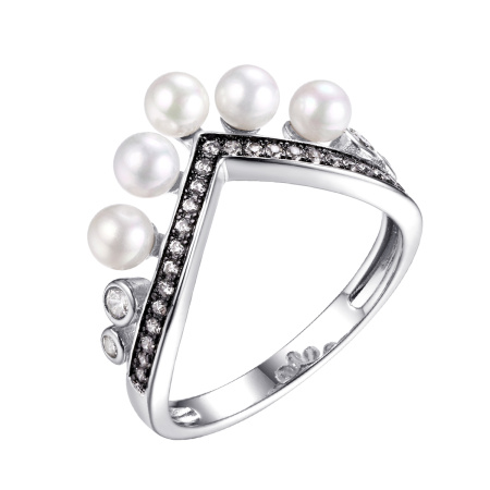 Кольцо из серебра с жемчугом и фианитами