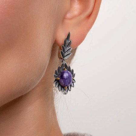 Серьги из серебра с чароитом