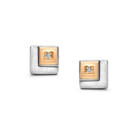 Серебряные серьги-пусеты с бриллиантом