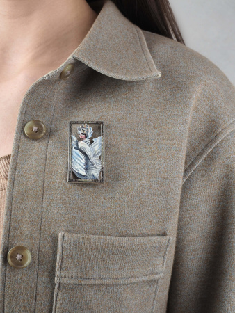 Серебряная брошь «Царевна-Лебедь»