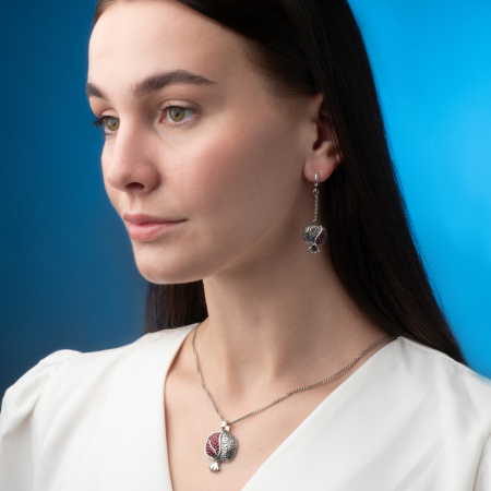 Подвеска из серебра с эмалью «Гранат»