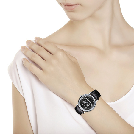 Женские стальные часы