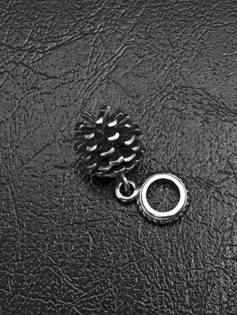 Серебряный шарм «Шишка»