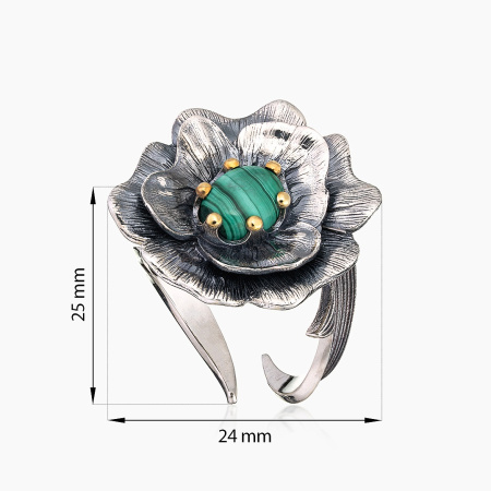 Кольцо из серебра с камнем малахит