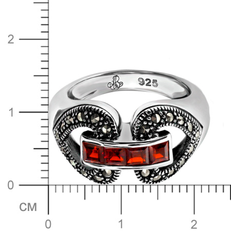 Серебряное кольцо с гранатами и марказитами Swarovski