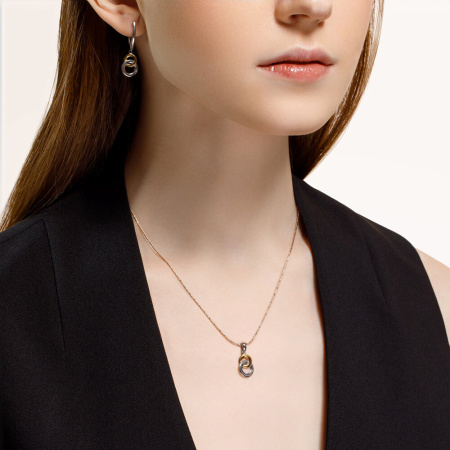 Серьги из золочёного серебра с бриллиантами