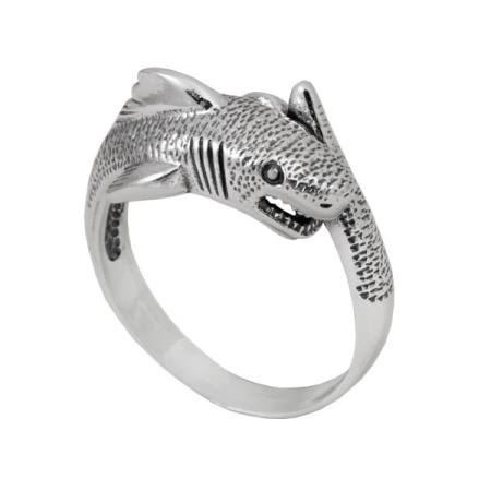 Кольцо из серебра «Акула»