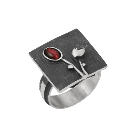 Кольцо из серебра с бычим глазом