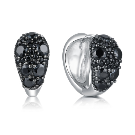 Серебряные серьги со шпинелью