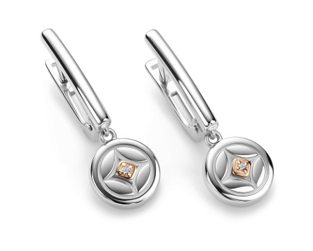 Серебряные серьги с бриллиантом