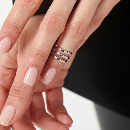 Серебряное кольцо на фалангу