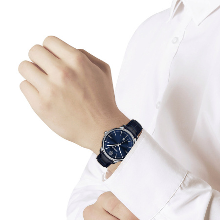 Мужские стальные часы