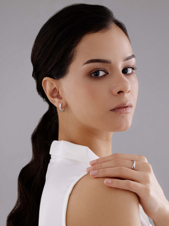 Серебряные серьги с бриллиантами