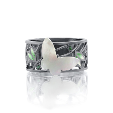 Кольцо из серебра с перламутром и фианитами «Бабочка»