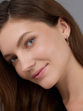 Серьги из серебра с султанитом и бриллиантом