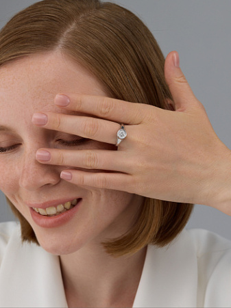 Кольцо из серебра с бриллиантами «Клевер»