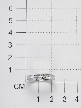 Серебряное кольцо с бриллиантом