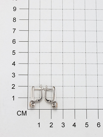 Серебряные серьги с бриллиантами