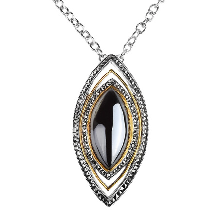 Серебряное колье с гематитом, марказитами Swarovski и позолотой