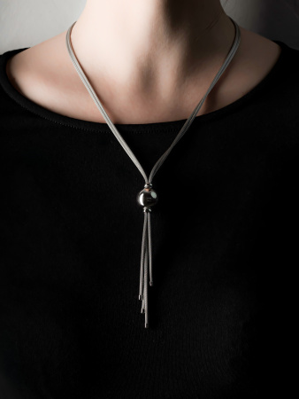 Серебряное колье