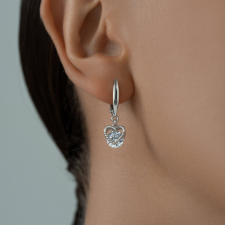 Серебряные серьги с фианитами «Сердце»