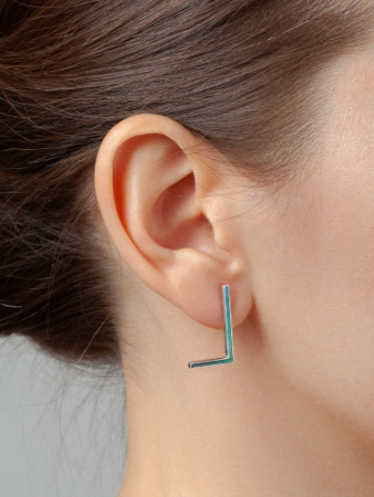 Серьги-пусеты из серебра с эмалью