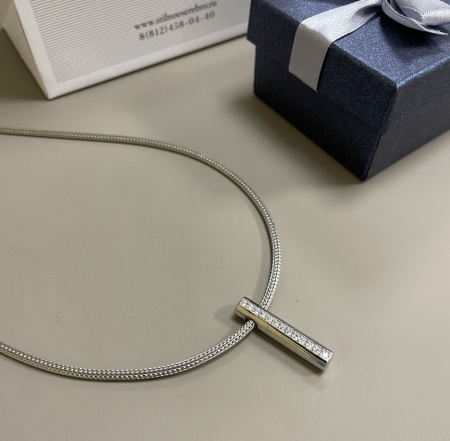 Колье из серебра с фианитами