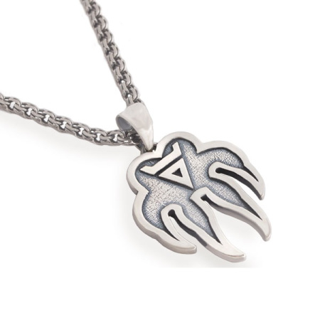 Серебряная подвеска-оберег «Волчья лапа»