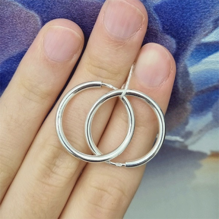 Серебряные серьги конго 2 см