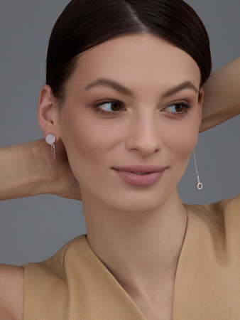 Серебряные серьги-гвоздики с перламутром