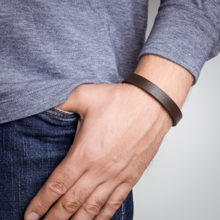 Кожаный браслет