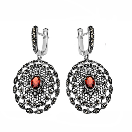 Серебряные серьги с гранатами и марказитами Swarovski