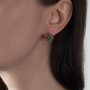 Серьги из серебра с бриллиантом