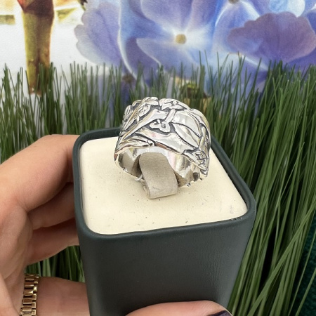 Серебряное кольцо «Собаки»