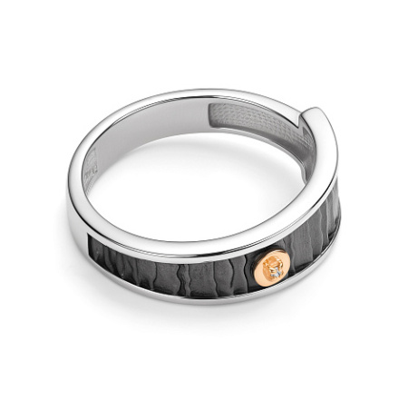 Серебряное кольцо с бриллиантом