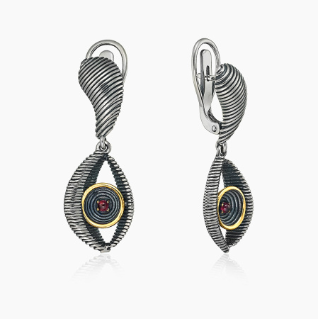 Серьги с гранатом из серебра