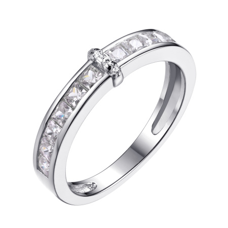 Кольцо из серебра с фианитами