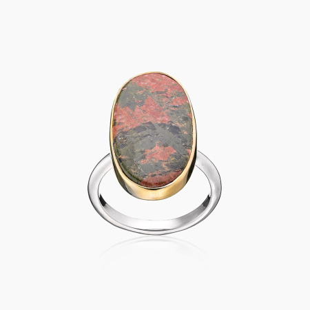 Серебряное кольцо с камнем унакит