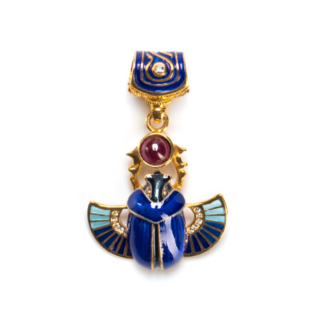 Серебряная подвеска «Скарабей»