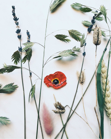 Серебряная брошь «Мак»